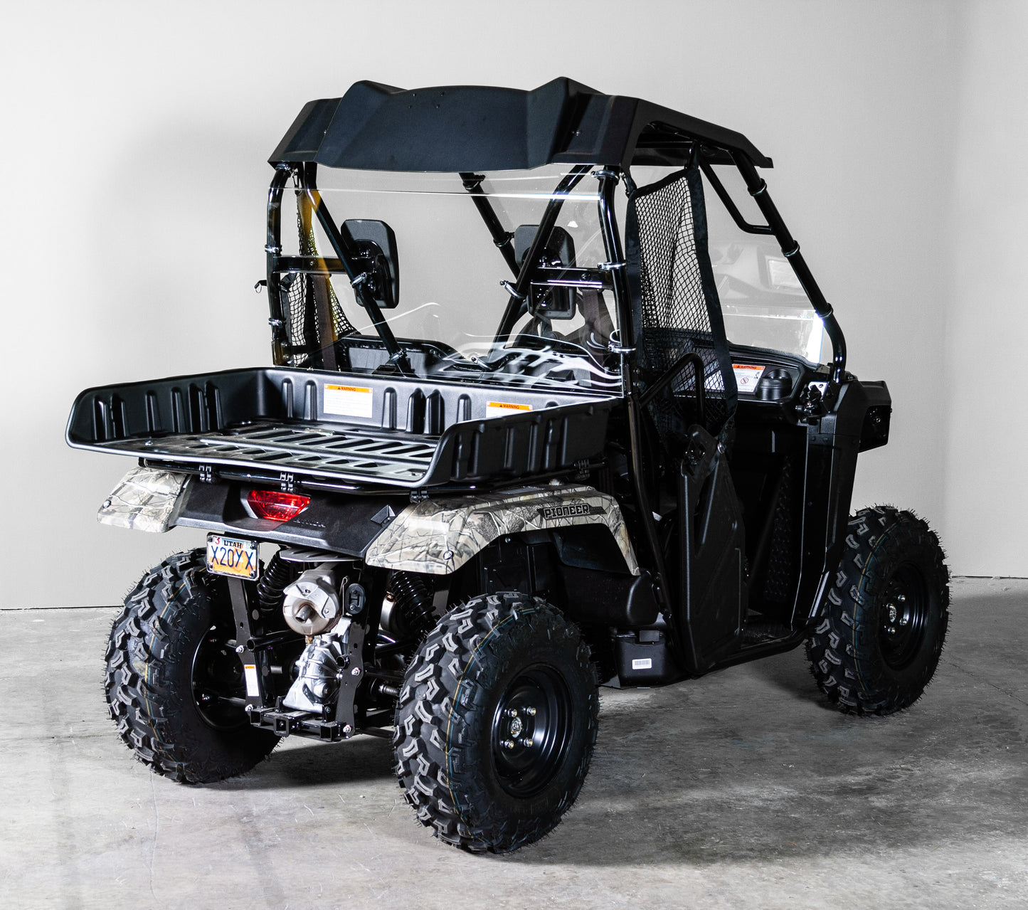 TK00112 2021+ HONDA PIONEER 520 REAR UTV WINDSHIELD - STANDARD 3/16"